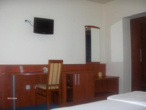 Panzio Sissi Hotel Godollo Ngoại thất bức ảnh